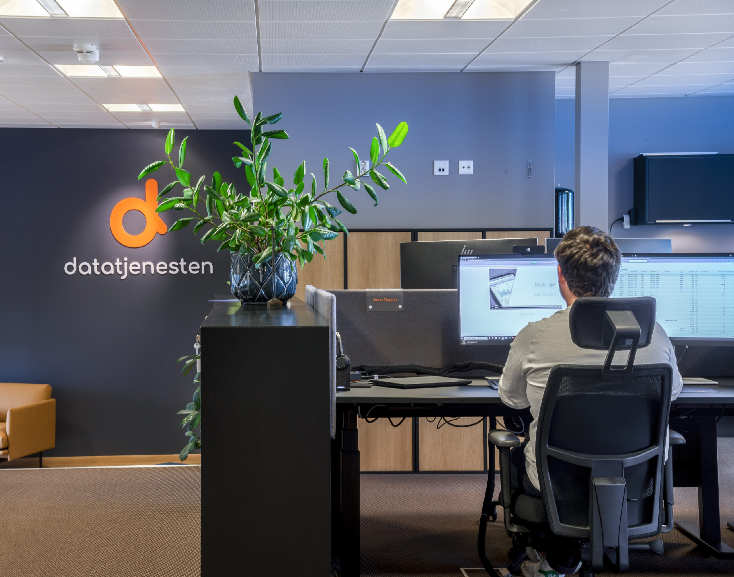 Lokaler-Datatjenesten-logo Datatjenesten lokaler